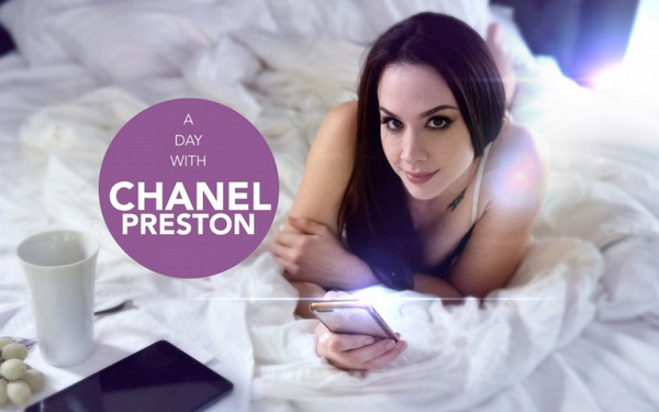 Lifeselector – A day with Chanel Preston